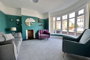 Lounge- click for photo gallery